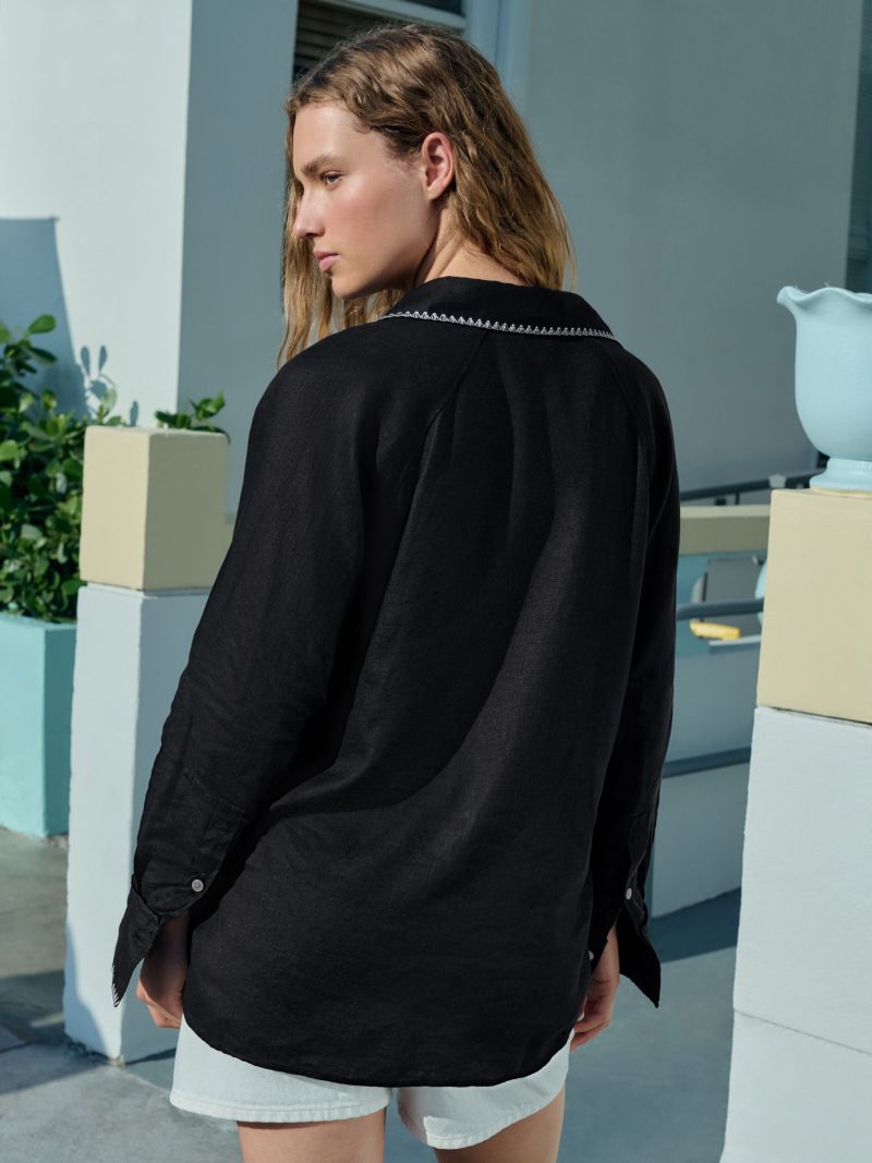 LXH82366 Black with White Stitch 100% Linen Button Down Relaxed Long Sleeve Shirt - Image 2