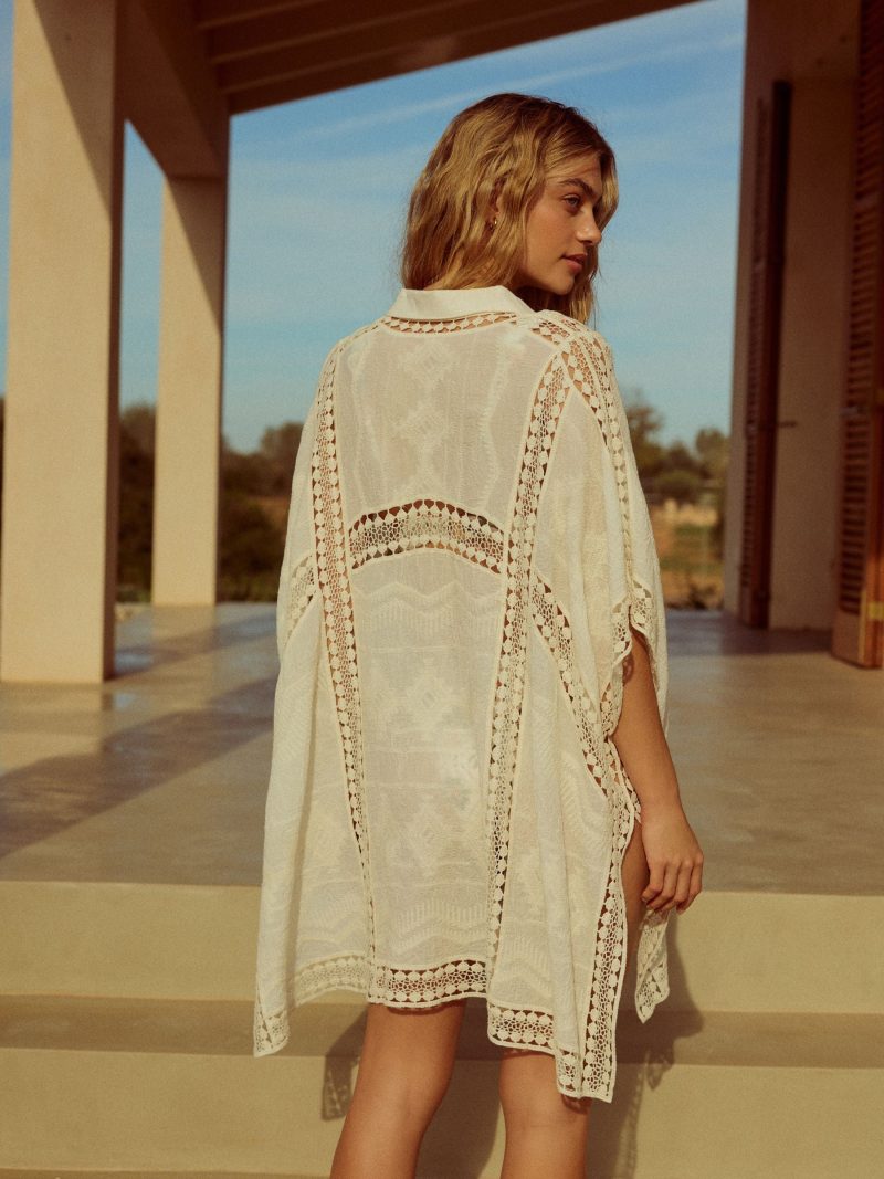 LXH82349 White Crochet Overhead Shirt - Image 3