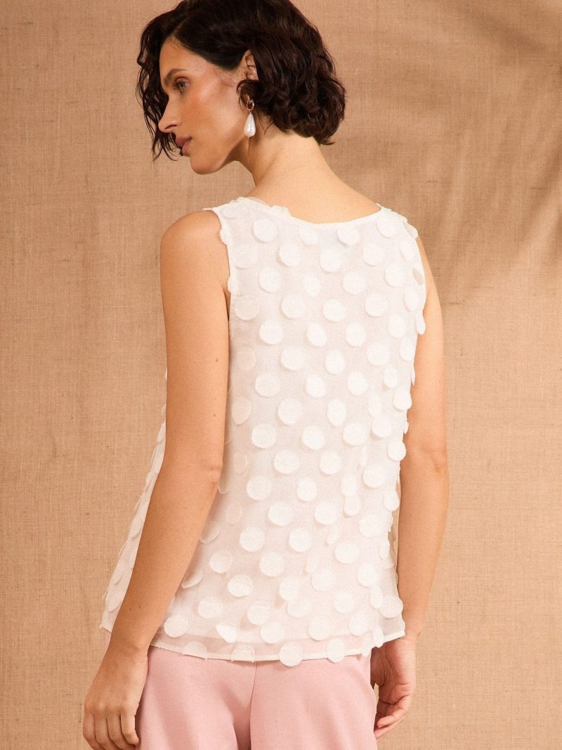 LXH82381 White Ecru 3D Spot V-Neck Vest - Image 4