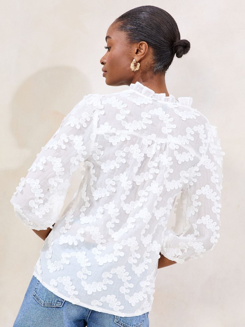 LXH82373 White 3/4 Sleeve 3D Fabric Blouse - Image 5