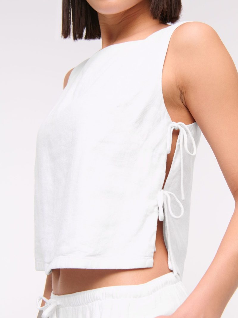 LXH82375 Top With Tie Side Detail - Image 5